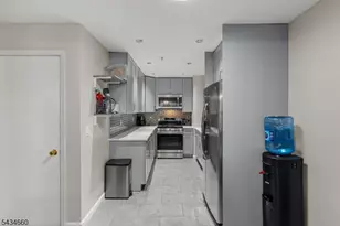 217 Vasser Dr, Piscataway Township, NJ 08854 - Photo 10