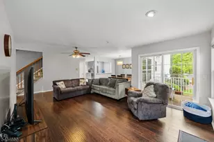 217 Vasser Dr, Piscataway Township, NJ 08854 - Photo 4