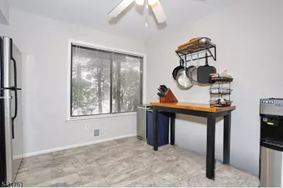 3I Brookside Hts #3i, Wanaque, NJ 07465 - Photo 14