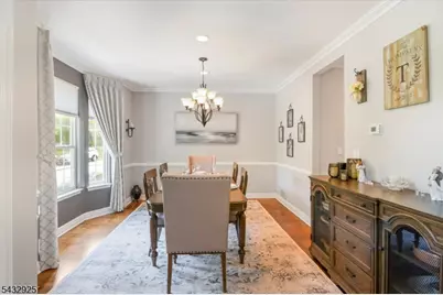 11 Queens Ln, Wayne, NJ 07470 - Photo 4