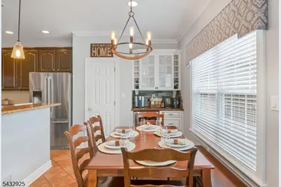 11 Queens Ln, Wayne, NJ 07470 - Photo 12