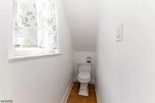 29 Wall St, Raritan, NJ 08869 - Photo 32