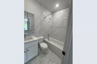 486 S 19th St 1st Fl, Newark, NJ 07103 - Photo 18