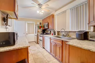 409-411 3rd Ave W, Newark, NJ 07107 - Photo 8