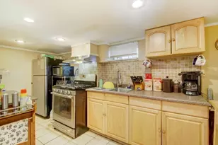 409-411 3rd Ave W, Newark, NJ 07107 - Photo 22