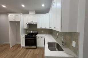 486 S 19th St 2nd Fl, Newark, NJ 07103 - Photo 10