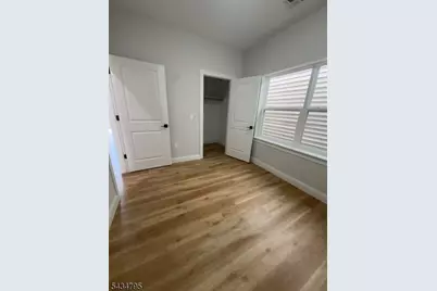 486 S 19th St 2nd Fl, Newark, NJ 07103 - Photo 14