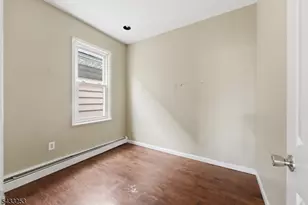 225 John St, Elizabeth, NJ 07202 - Photo 10