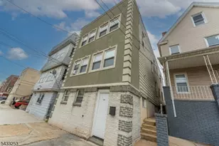 225 John St, Elizabeth, NJ 07202 - Photo 2