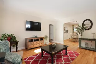 934 Moessner Ave, Union Township, NJ 07083 - Photo 10