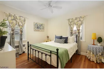 934 Moessner Ave, Union Township, NJ 07083 - Photo 16