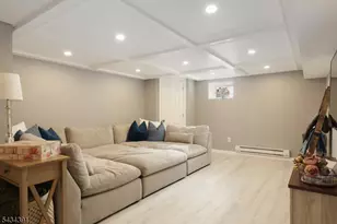 934 Moessner Ave, Union Township, NJ 07083 - Photo 18