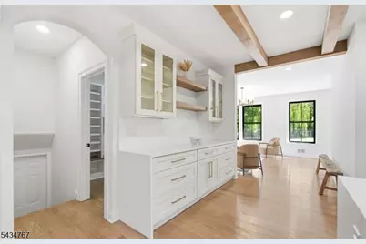 61 Hickory St, Metuchen, NJ 08840 - Photo 12
