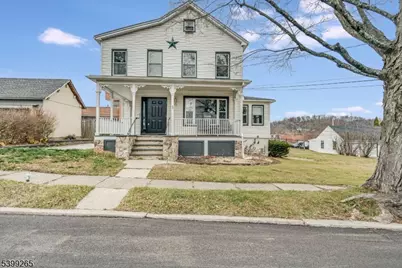 3 Townsend St, Newton, NJ 07860 - Photo 1