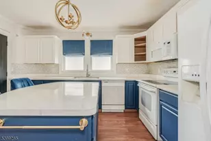 3 Townsend St, Newton, NJ 07860 - Photo 10