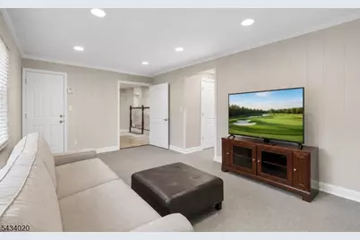 12 Indian Run, Scotch Plains Township, NJ 07076 - Photo 10