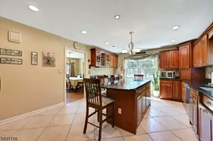 10 Thruway Dr, Bridgewater, NJ 08807 - Photo 6