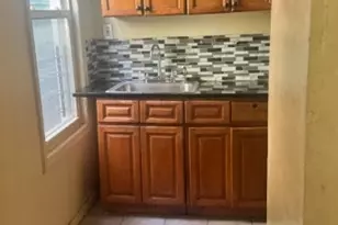 131 S 8th St, Newark, NJ 07107 - Photo 6