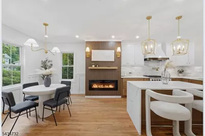 166 Lincoln St, Montclair, NJ 07042 - Photo 4