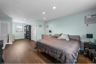 70 Lennon Pl, Clifton, NJ 07013 - Photo 20