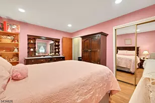 347 Chestnut Ave, South Hackensack Township, NJ 07606 - Photo 10