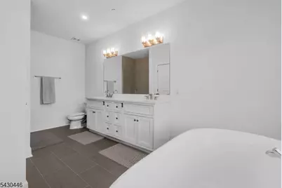 6 McNerney Ln, Florham Park, NJ 07932 - Photo 32