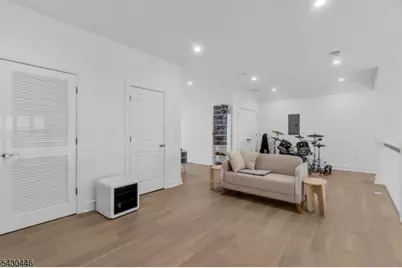 6 McNerney Ln, Florham Park, NJ 07932 - Photo 24