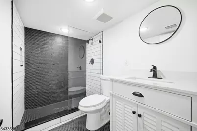 31 Ridgeview Ave, West Orange Township, NJ 07052 - Photo 24