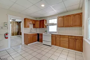 17 Logan Pl, Morristown, NJ 07960 - Photo 10