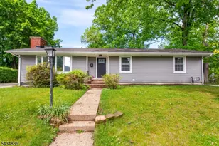 8 Wilcox Ave, Wharton, NJ 07885 - Photo 2