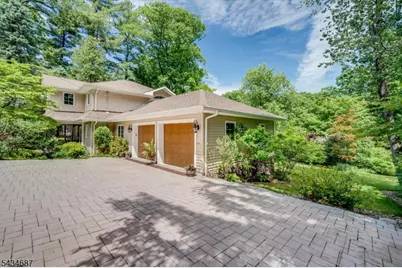 48 Rainbow Trl, Mountain Lakes, NJ 07046 - Photo 8