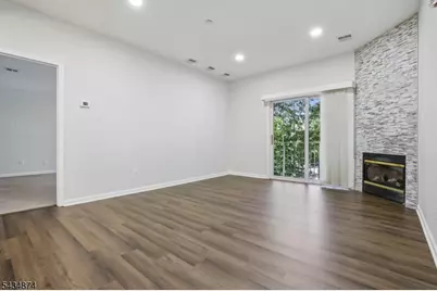144 Barrister Dr #144, Butler, NJ 07405 - Photo 22