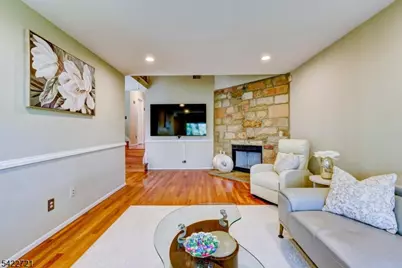 17 Independence Way, Rockaway Township, NJ 07866 - Photo 14