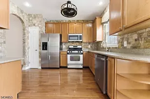 9 Sundance Way, Lopatcong Township, NJ 08865 - Photo 8