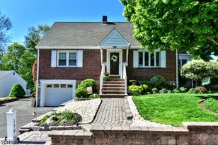 159 Overlook Ave, North Haledon, NJ 07508 - Photo 2