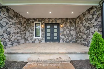 236 Park Ave, Berkeley Heights Township, NJ 07922 - Photo 4