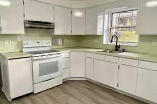 126 Union St, Lodi, NJ 07644 - Photo 1