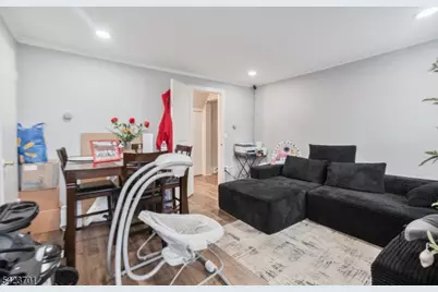 1444 Esterbrook Ave, Rahway, NJ 07065 - Photo 14