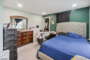 1444 Esterbrook Ave, Rahway, NJ 07065 - Photo 18