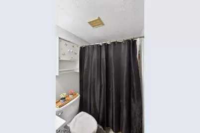 675 Bound Brook Rd, Dunellen, NJ 08812 - Photo 10