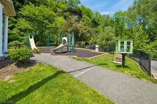 1098 Smith Manor Blvd, West Orange Township, NJ 07052 - Photo 36