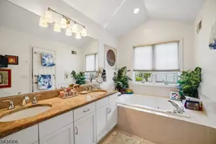 1098 Smith Manor Blvd, West Orange Township, NJ 07052 - Photo 22