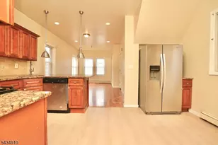 79 Chestnut St, West Orange Township, NJ 07052 - Photo 2