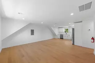 3 Meadow Rd, Edison, NJ 08817 - Photo 12