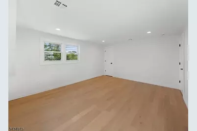 3 Meadow Rd #3, Edison, NJ 08817 - Photo 6