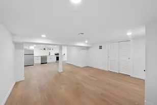 3 Meadow Rd, Edison, NJ 08817 - Photo 4
