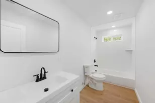 3 Meadow Rd, Edison, NJ 08817 - Photo 4