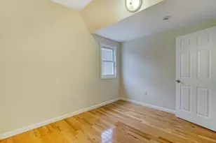 1035 Hunterdon St, Newark, NJ 07112 - Photo 22