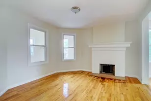 1035 Hunterdon St, Newark, NJ 07112 - Photo 6