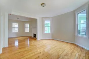 1035 Hunterdon St, Newark, NJ 07112 - Photo 4